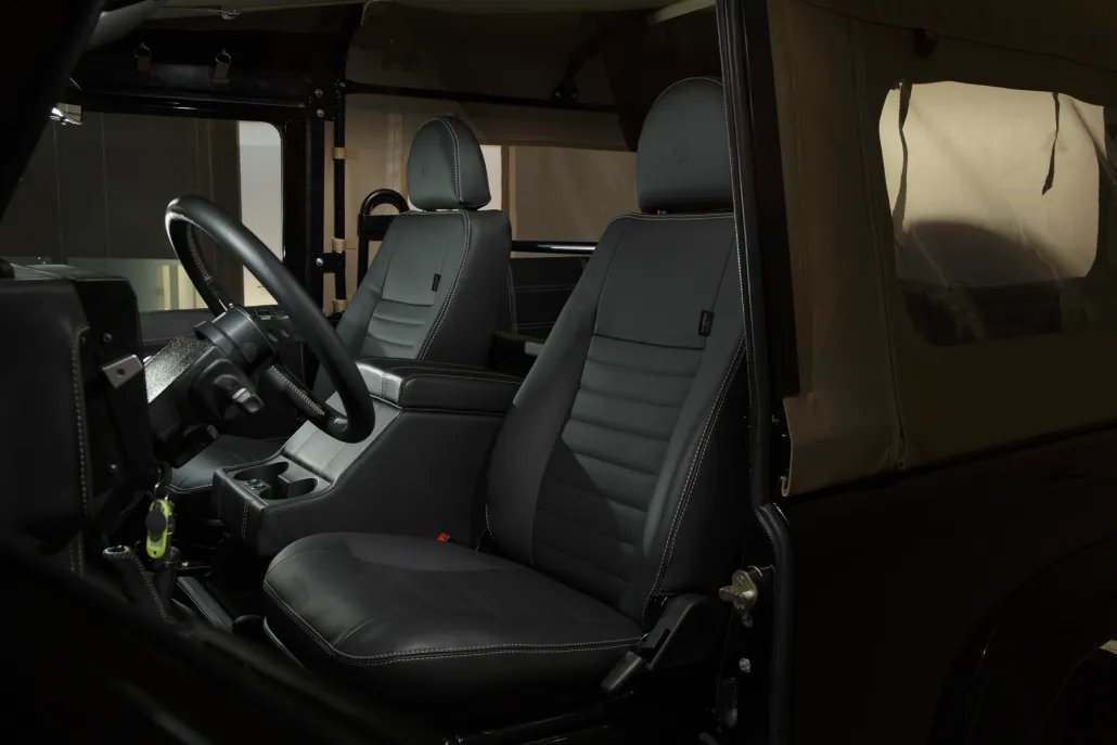 Land Rover Defender Kai restored by Costa Motor — cockpit